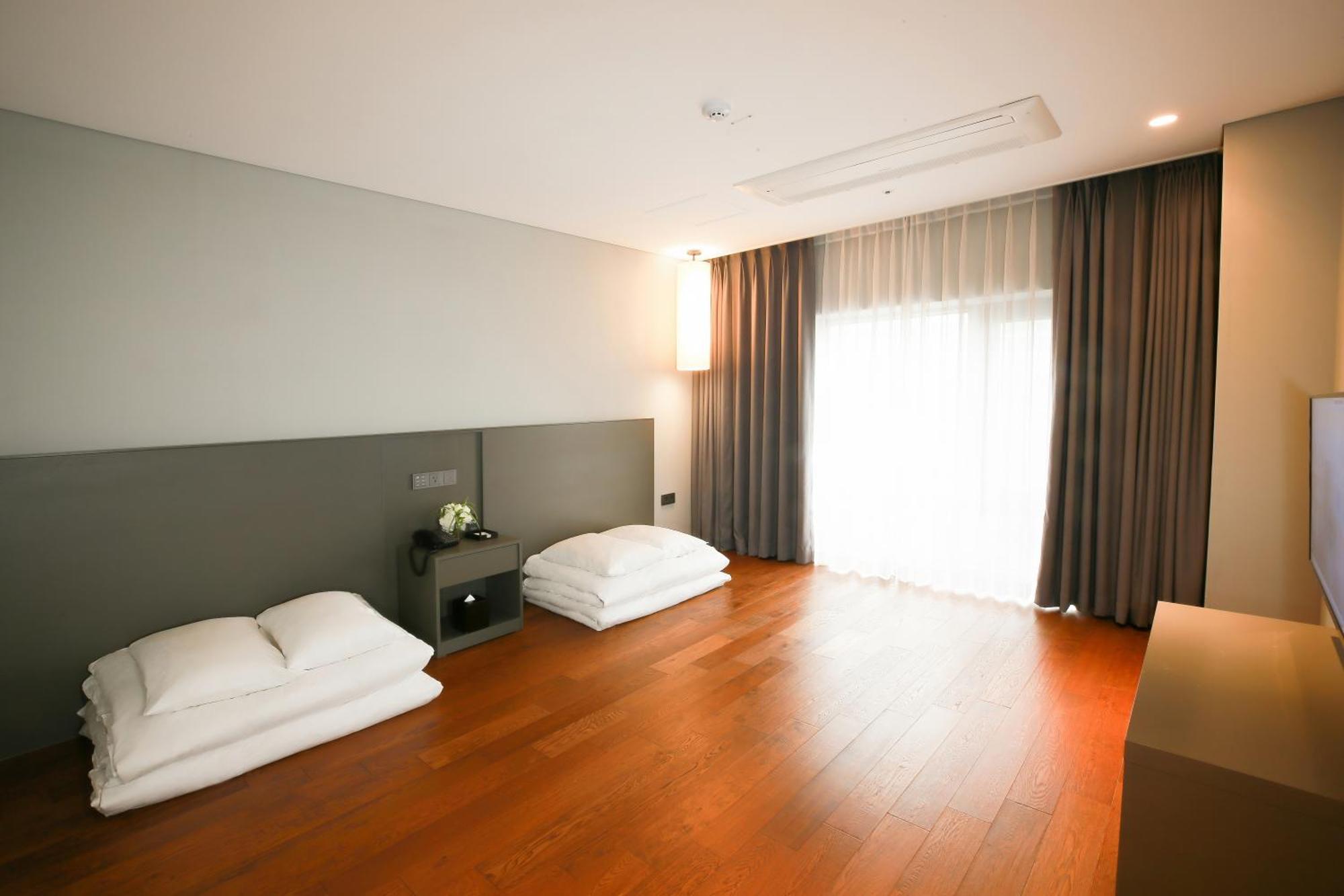 Westernlife Hotel Iksan Pokoj fotografie