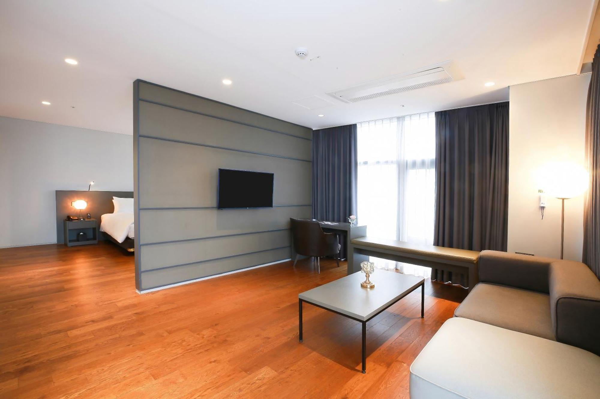Westernlife Hotel Iksan Pokoj fotografie